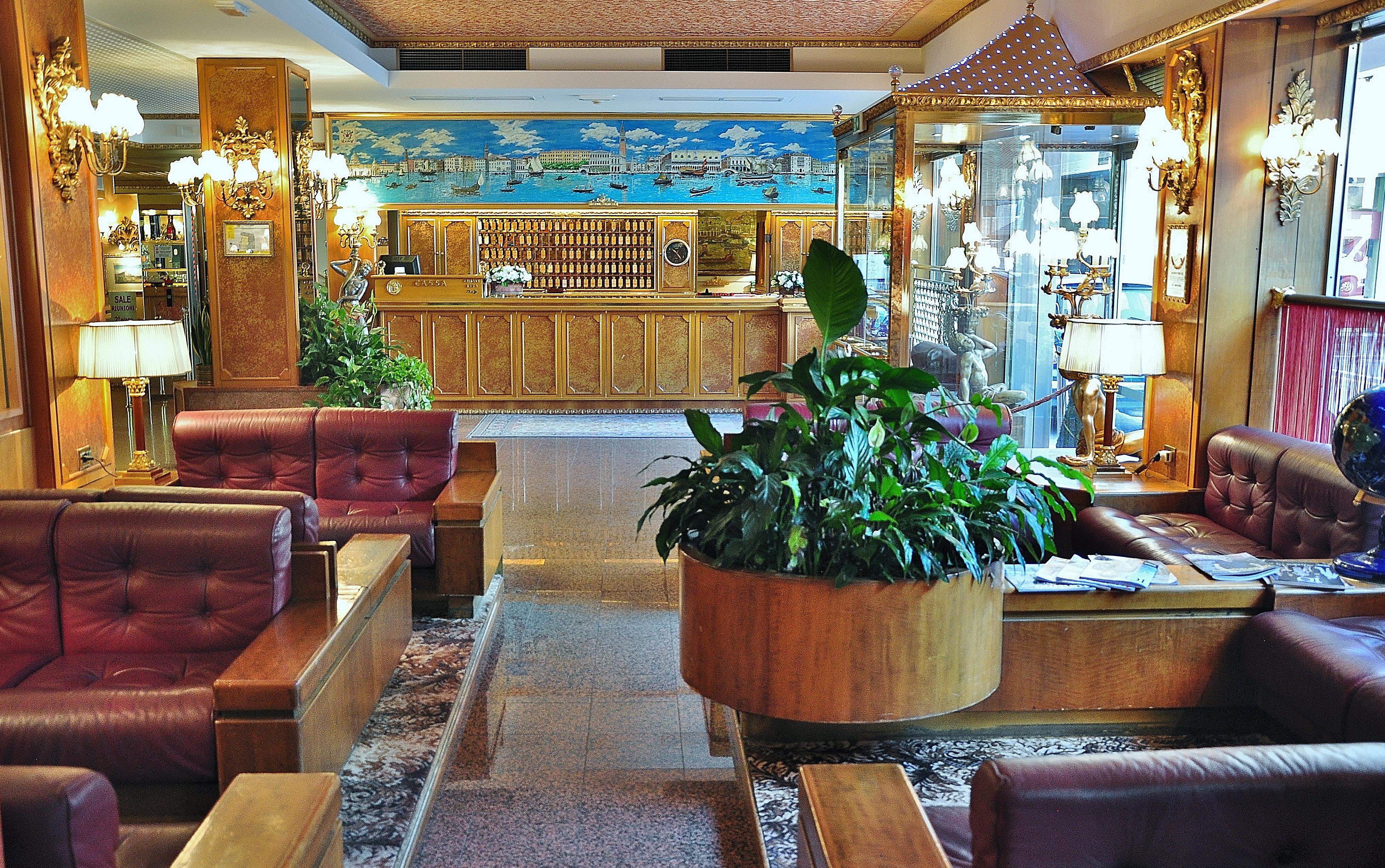 Venezia Hotel 3*