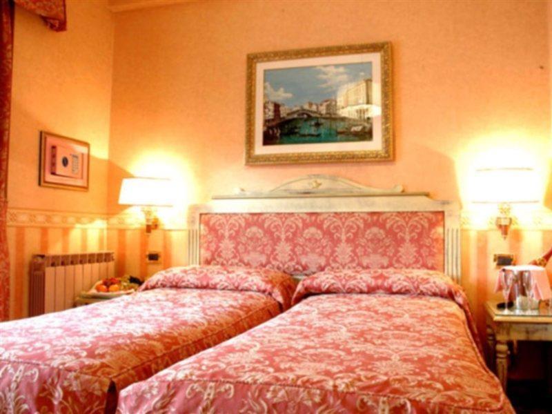 Venezia Hotel